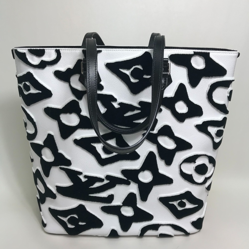 Louis Vuitton Tufted Monogram Handbag Tote Bag White Black